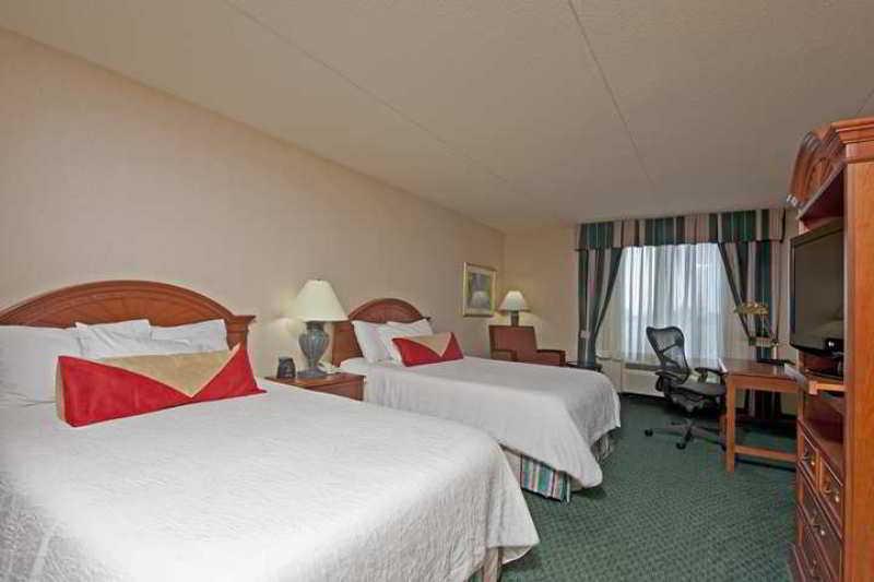 Hilton Garden Inn Plymouth Exterior foto